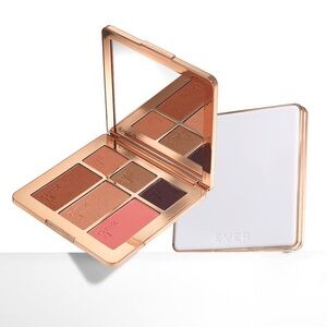 Ever Beauty Out the Door Four in One Eye Cheek Makeup Palette NEW Bold & Brave